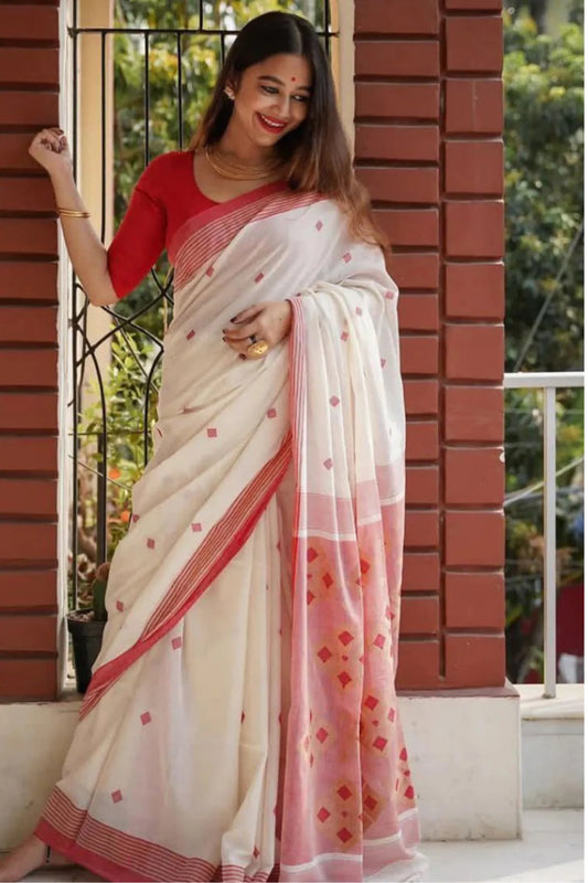 Beautiful Designer White Colour Banarasi Silk Saree
