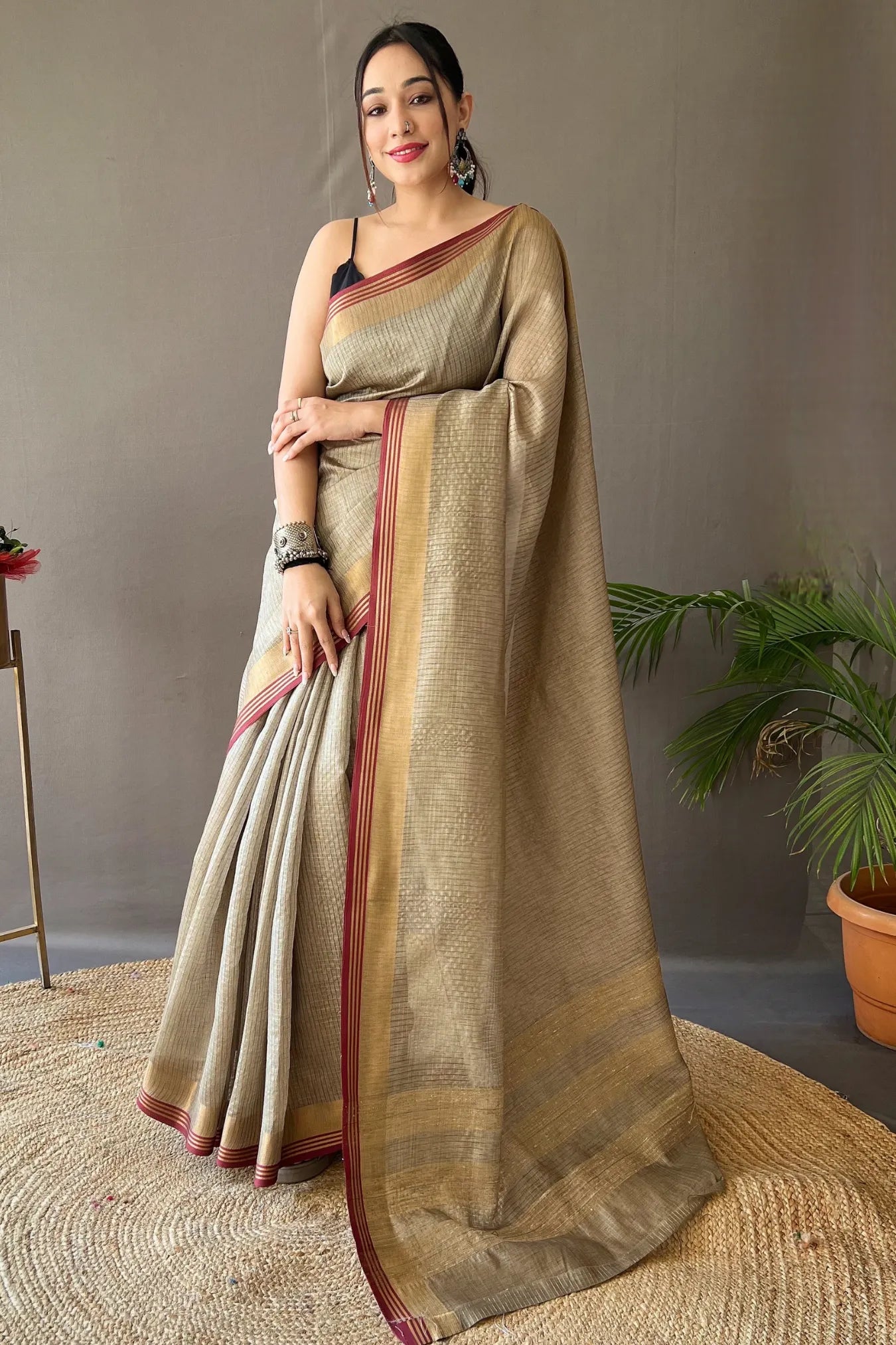 Beige Colour Copper Zari Weaving Kanjivaram Silk Saree