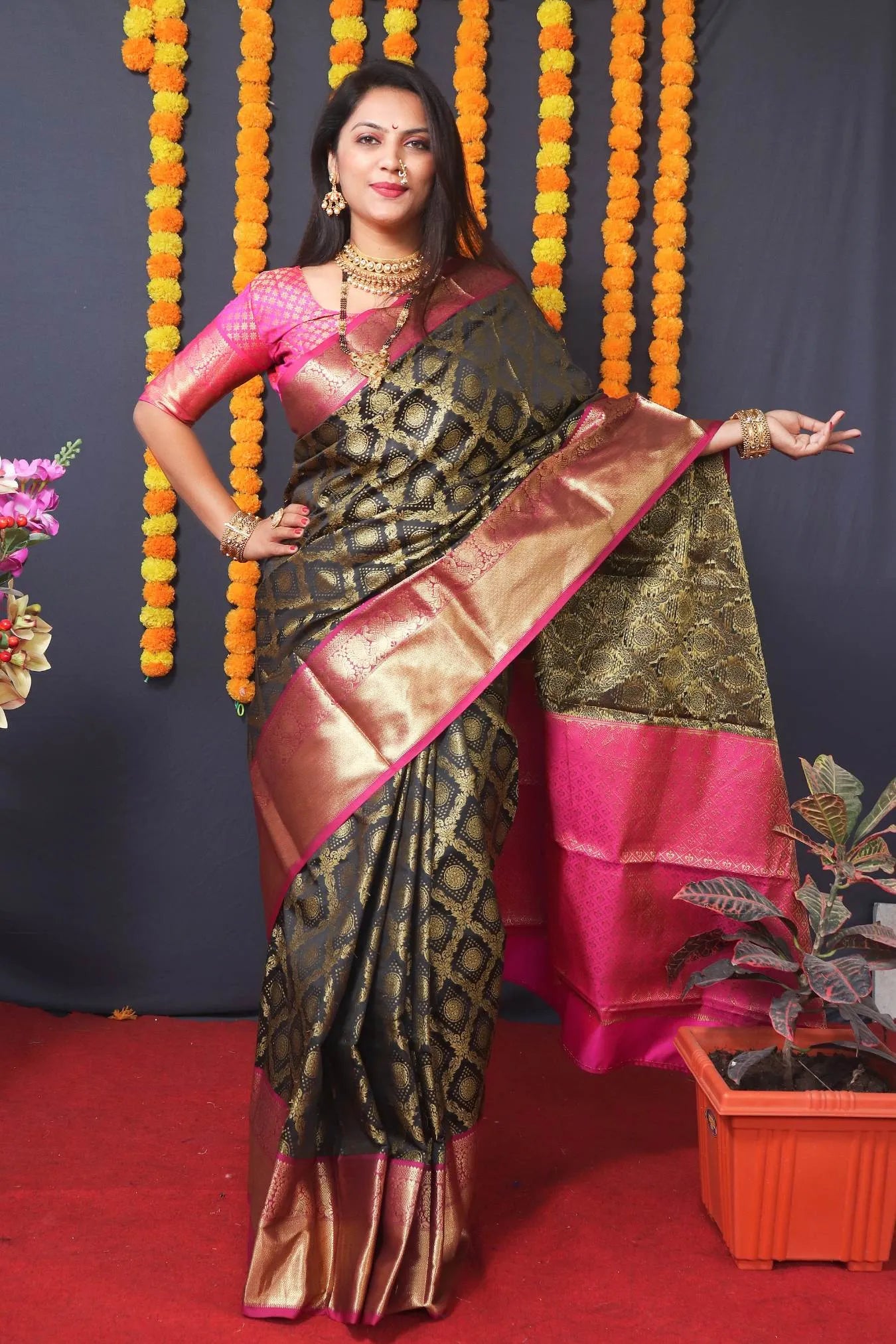Black Colour Elegant Kanjivaram Handloom Silk Saree