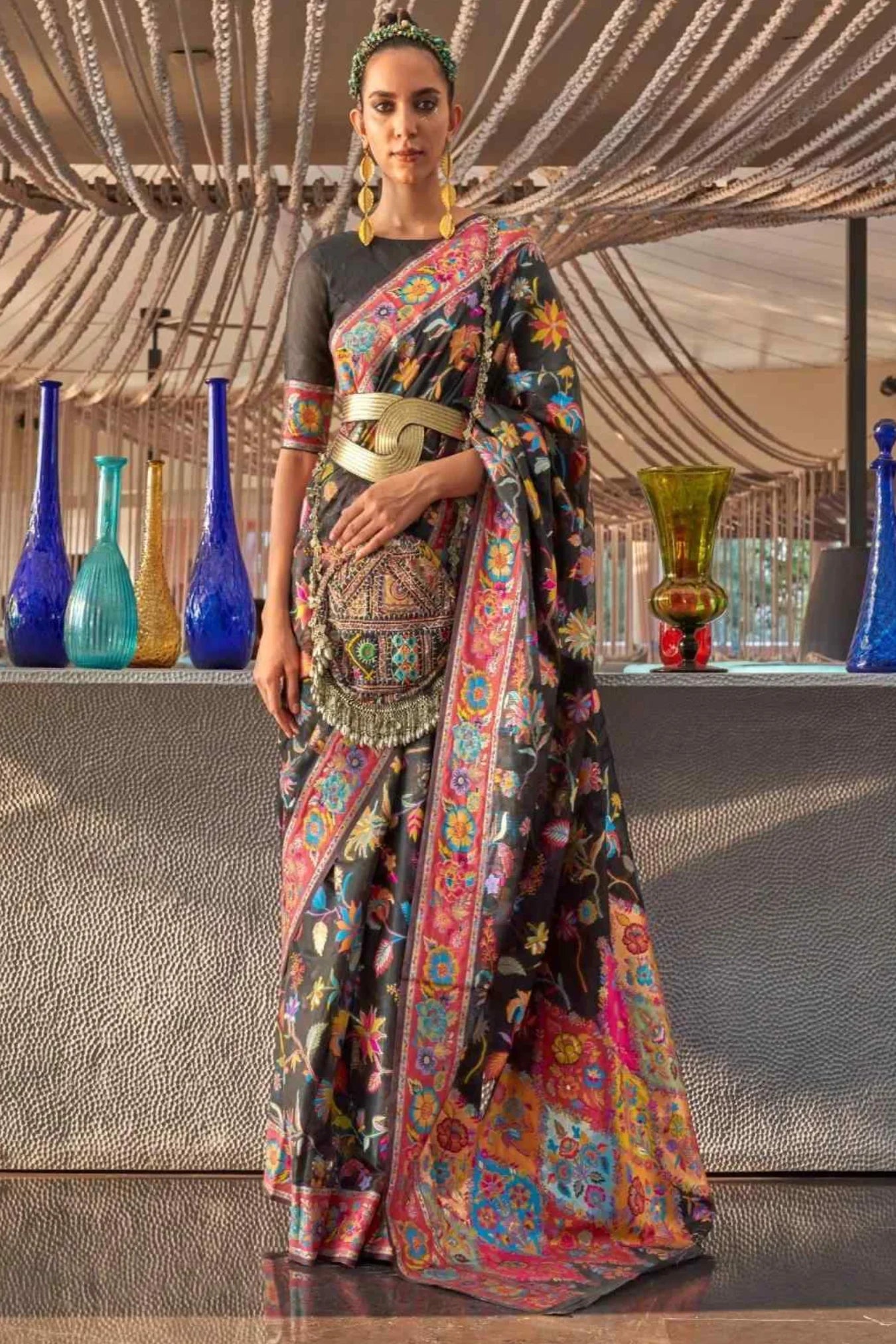 Black Colour Kashmiri Modal Silk Beautiful Saree with Jacquard Work