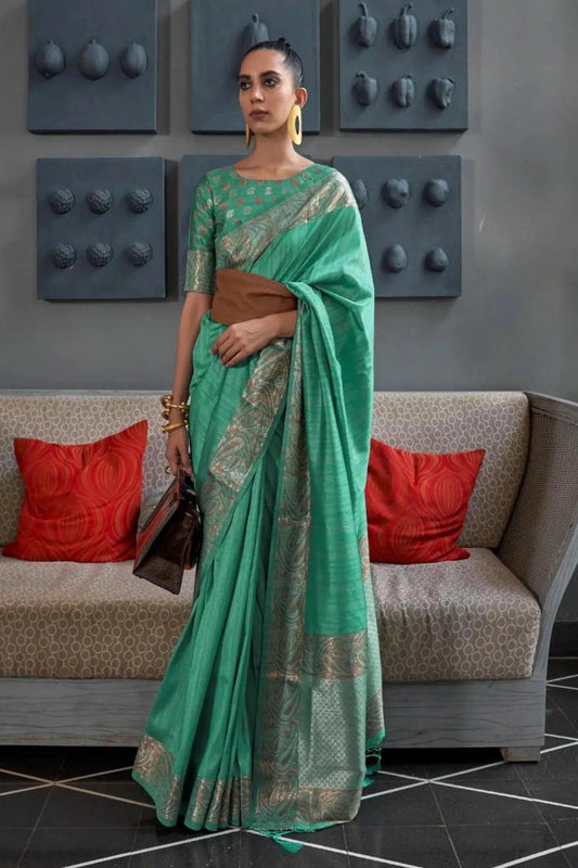 Bottle Green Colour Jacquard Woven Handloom Silk Saree