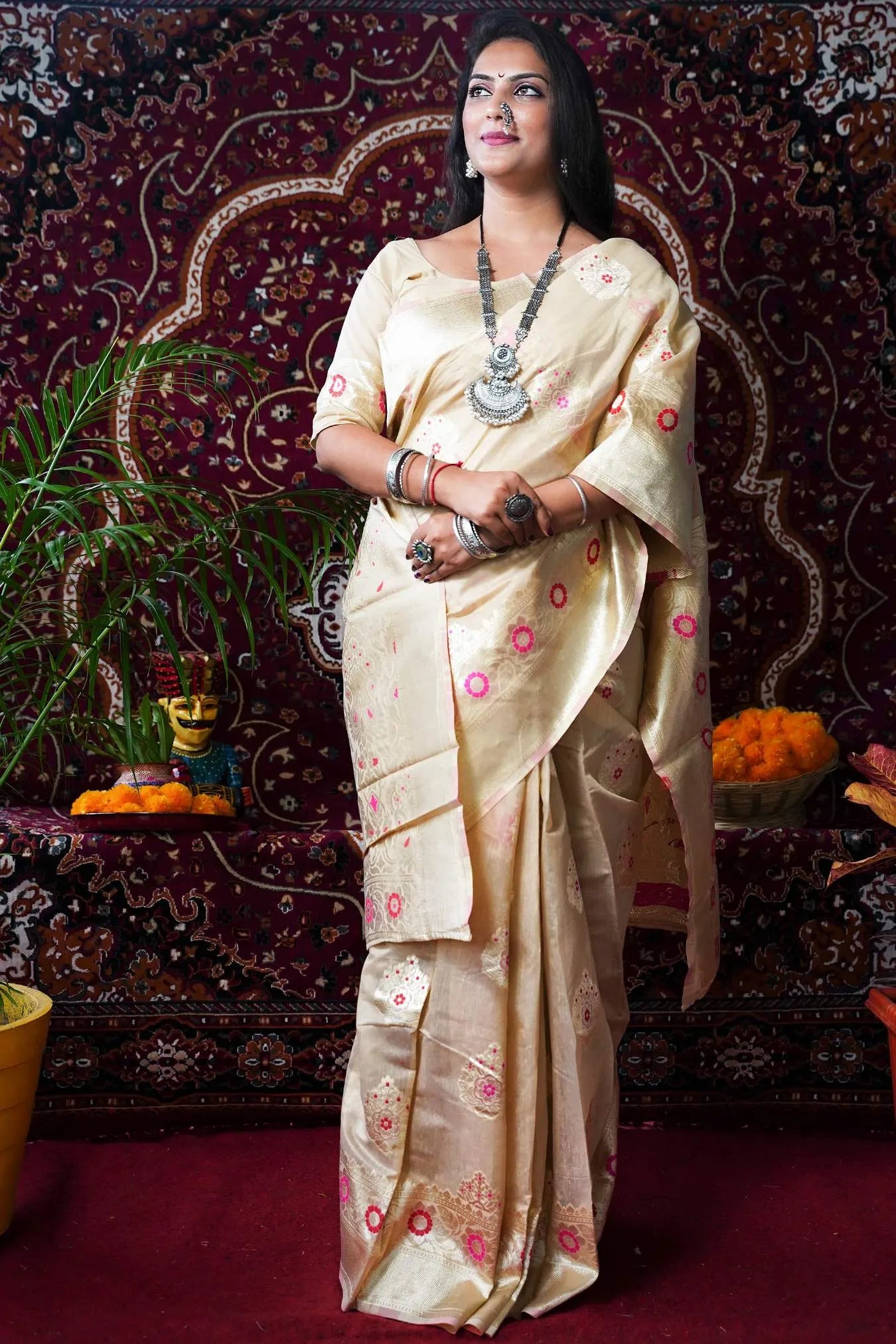 Cream Colour Designer Woven Linen Silk Saree
