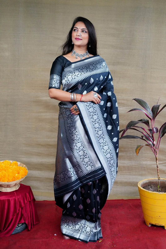 Gorgeous Black Colour Banarasi Silk Saree
