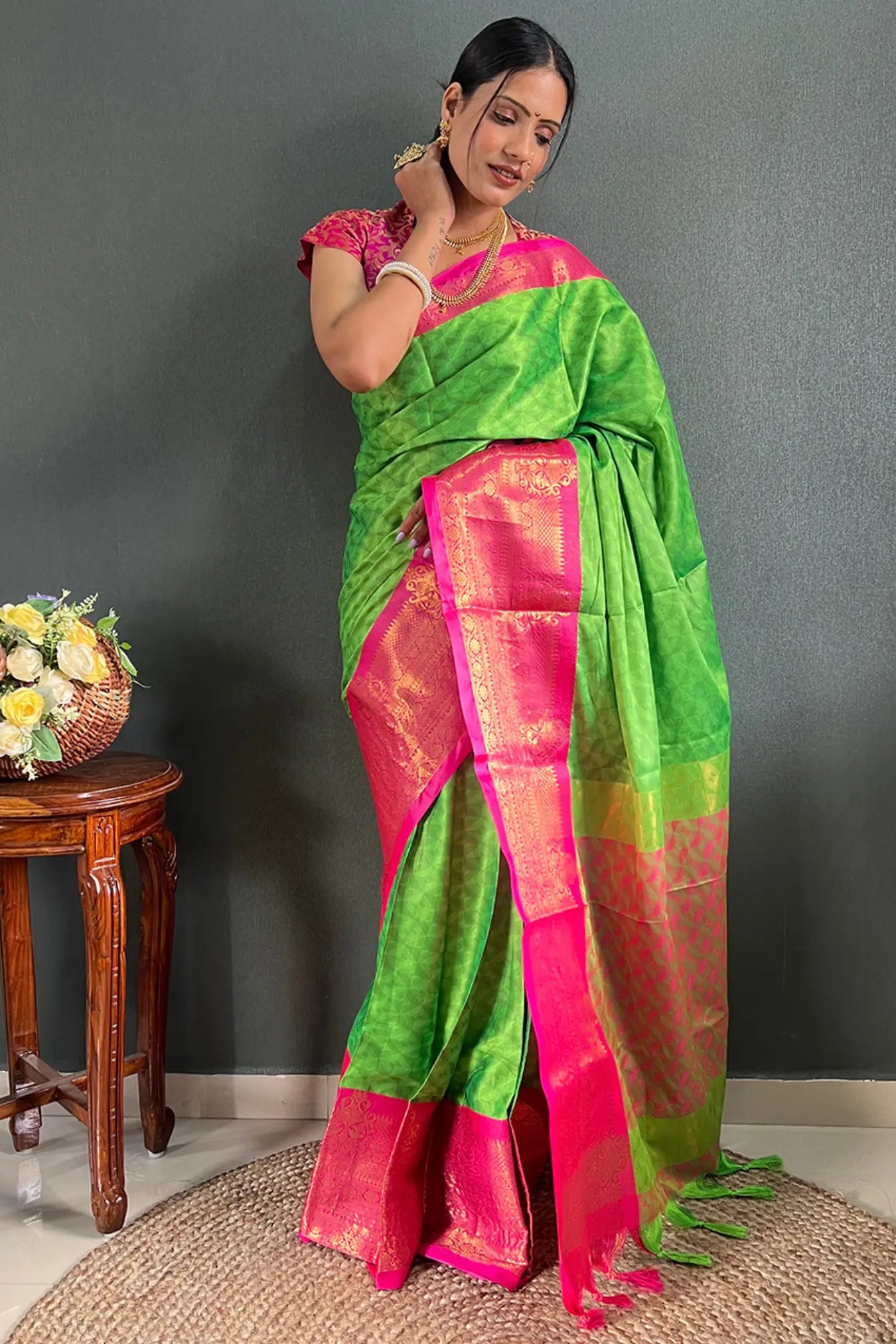 Green Colour Jacquard Woven Cotton Silk Saree