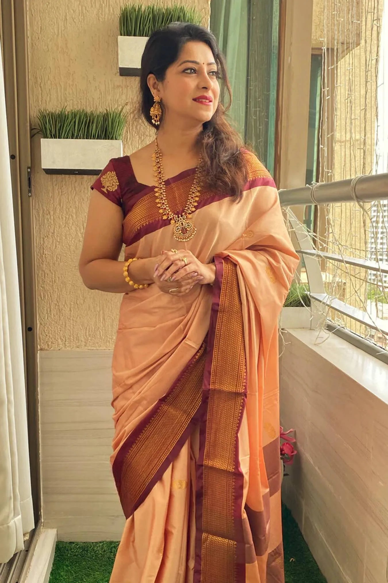 Peach Colour Kanjivaram Silk Saree with Contrast Border