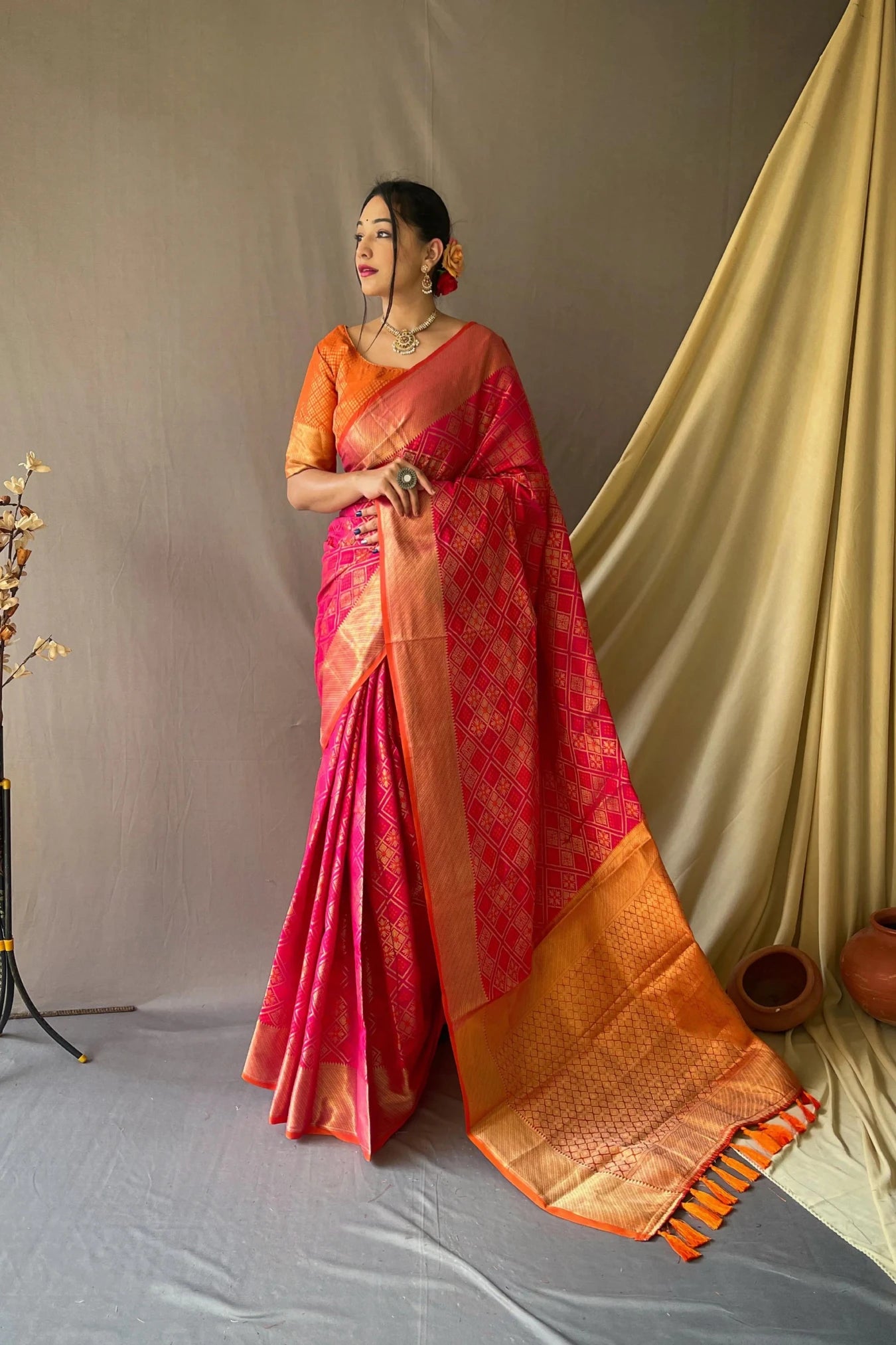 Pink Colour Elegant Meenakari Woven Patola Silk Saree
