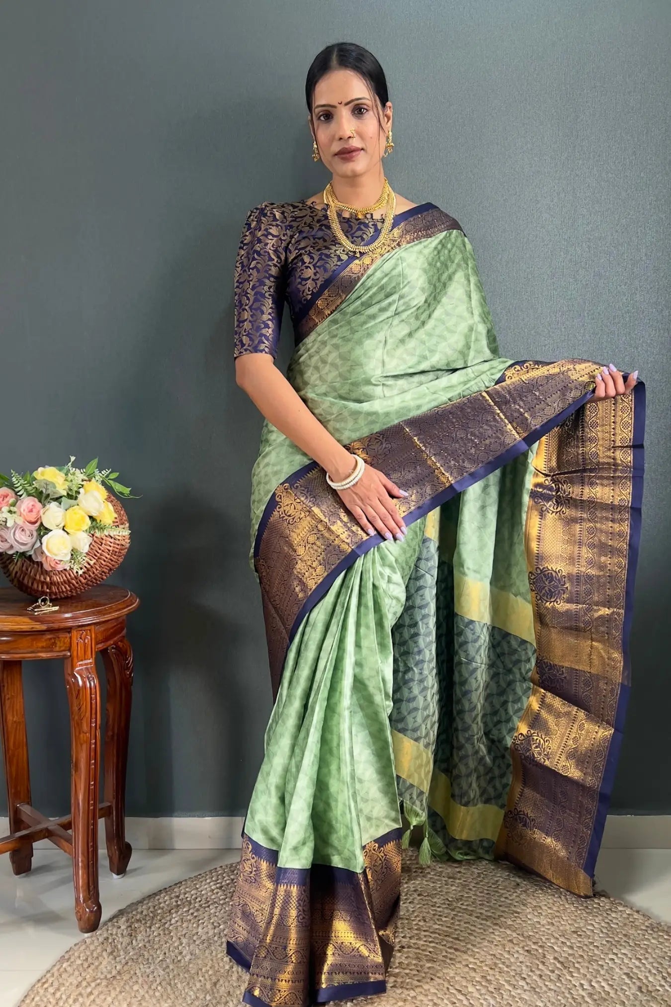 Pista Green Colour Jacquard Woven Cotton Silk Saree