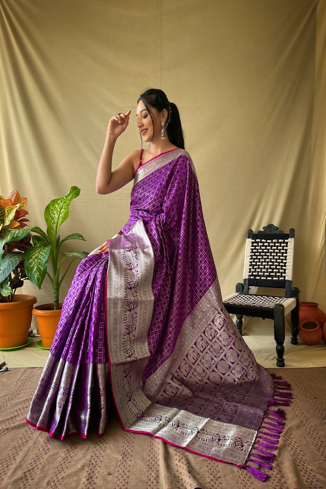 Purple Colour Silver Weaving Kanjivaram Silk Saree