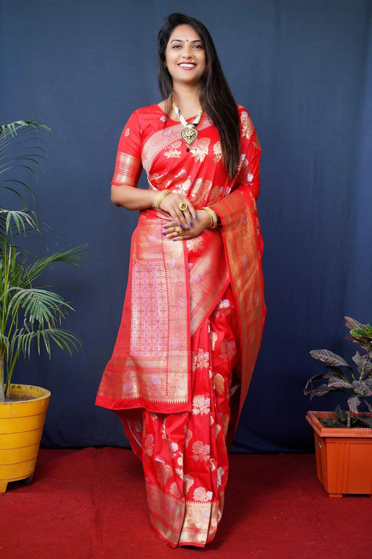Red Colour Beautiful Banarasi Silk Saree