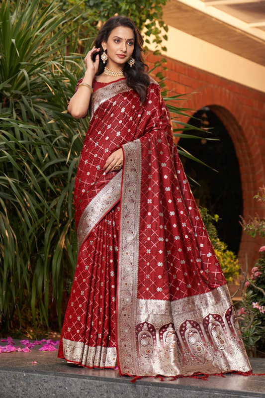 Red Colour Traditional Wedding Wear Kanjivaram Silk Saree 