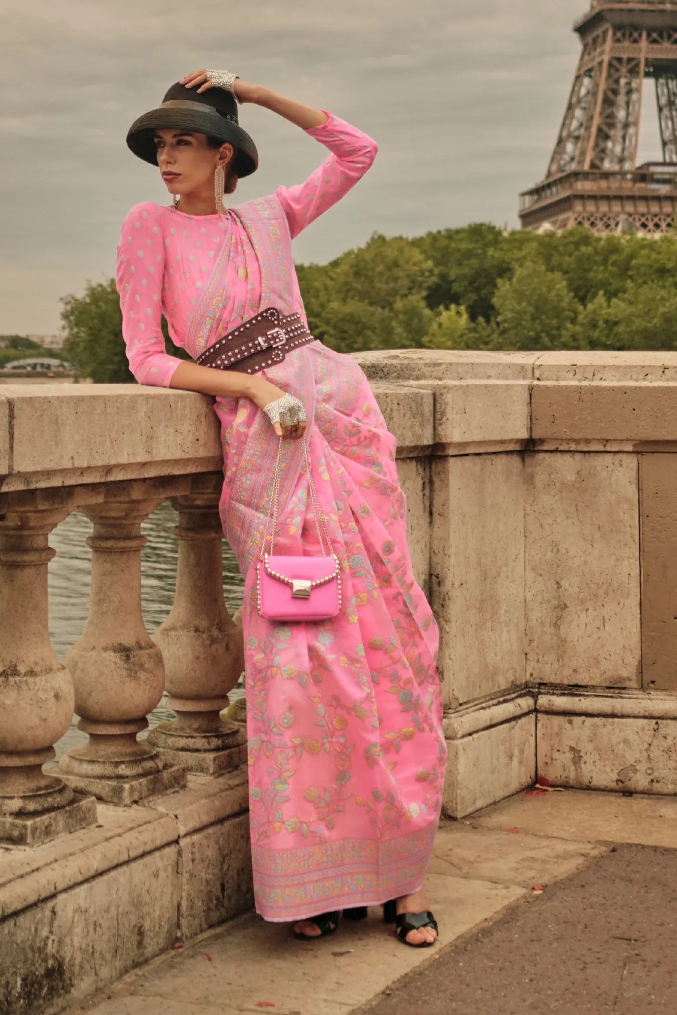 Pink Colour Traditional Woven Satin Silk Saree