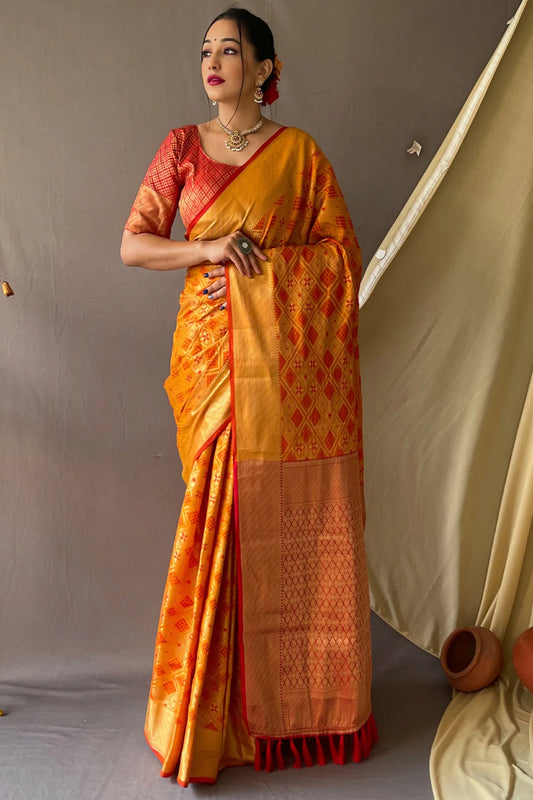 Yellow Colour Beautiful Patola Silk Saree with Elegant Meenakari Bandhej