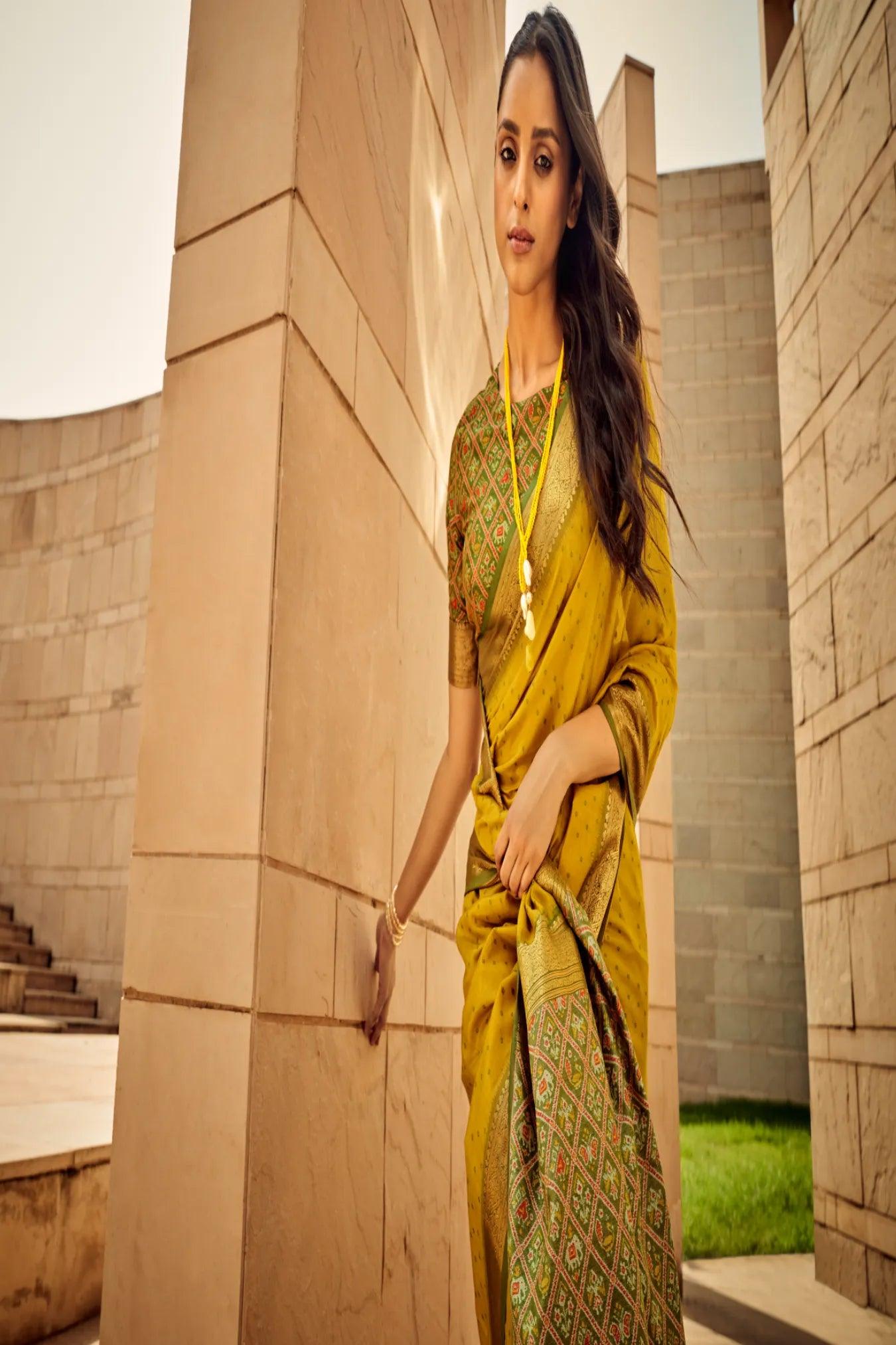 Yellow Colour Jacquard Woven Patola Silk Saree